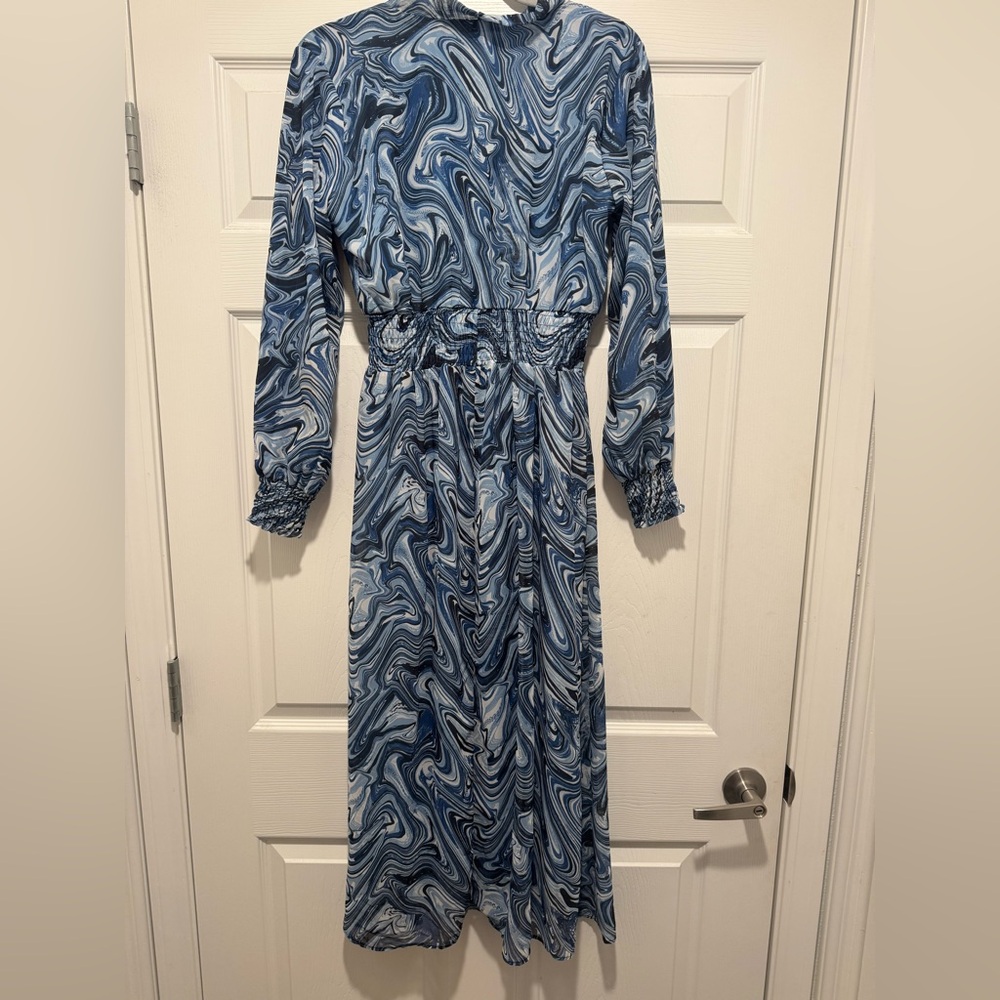 GROOVY Highneck Blue Dress - Picture 3 of 5